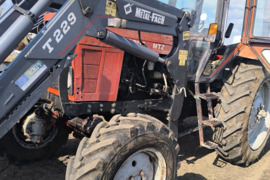 MTZ BELARUS-82, Traktoriai
