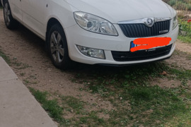 Parduodu ekonomišką automobilį su gera komplektacija