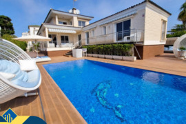 Vila su privačiu baseinu, Alicante provincijoje, Torrevieja mieste, La Mata rajone. 6 kambariai | 42