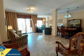 Apartamentas su terasa, Alicante provincijoje, Torrevieja mieste. 5 kambariai | 164 m² | 800 metrų i