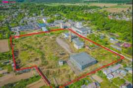 Parduodamos patalpos-gamykla su 3ha žemės sklypu