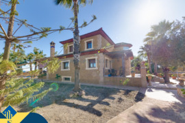 Vila su privačiu baseinu, Alicante provincijoje, Los Montesinos mieste. 5 kambariai | 530 m² | 6 kil