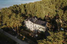 Seaside serenity — in a home built with love