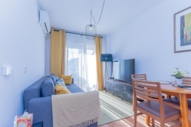 Vieno miegamojo apartamentai su baseinu