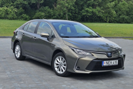 Parduodama Toyota Corolla Sedanas, 1.8 Hybrid, automatinė. (2020-04-16)