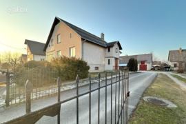 Panevėžio r. sav., Staniūnai, Vyčių g.
