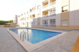 Tvarkingi apartamentai su bendruomeniniu baseinu