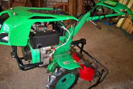 Parduodamas kokybiškas daugiafunkcinis motoblokas