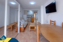 Apartamentas su terasa, Alicante provincijoje, Torrevieja mieste. 2 kambariai | 49 m² | 800 metrų ik