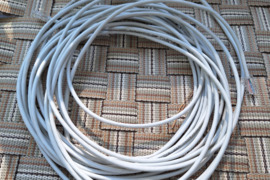 Parduodamas internetinis kabelis