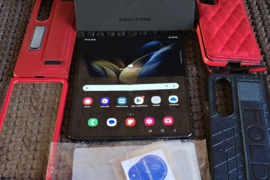 Samsung Fold4
