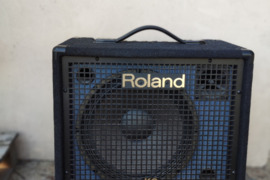 Roland Kc-150 kolonėlė (kubas)