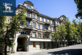 2 kamb. butas Vilnius, Senamiestis, V. Šopeno g.