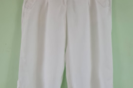 Balti ploni moteriški šortai / bridžai XL dydis