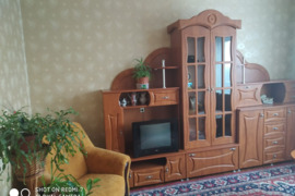 Tvarkingas 1 kambario butas su baldais ir buitine technika (skalbyklė, šaldytuvas, viryklė, TV). Pla