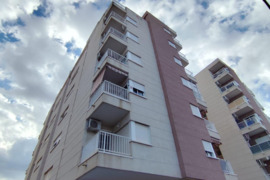 Atnaujinti apartamentai su panoraminiu vaizdu