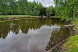Sodyba Lazdijų r. sav., Seiliūnai, Pakalnučių g.