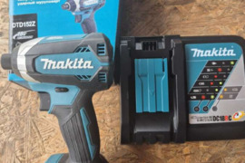 Naujas makita impaktas Dtd152 18v 3ah, kroviklis