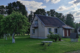 Namas Panevėžio r. sav., Pažibai