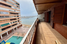 Skirtas renovacijai apartamentas su bendru baseinu, Alicante provincijoje, Torrevieja mieste, Playa 