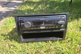Automobilio magnetola  Magnetolos