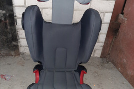 Automobilinė kėdutė 15-36 kg, Audi E-tron Sedanas Autodalys