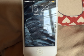 Apple iPhone 4S