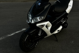 Peugeot Speedfight, Motoroleris - Mopedas