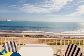 Renovuotas apartamentas su terasa, Alicante provincijoje, Torrevieja mieste, Playa de los Náufragos 