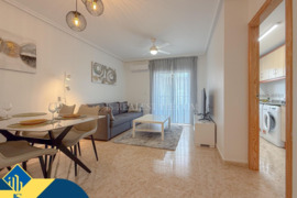 Renovuotas apartamentas su terasa, Alicante provincijoje, Torrevieja mieste. 3 kambariai | 79 m² | 4