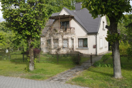 Šakių r. sav., Šakiai, Aušros g.