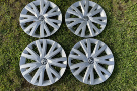 Originalūs Volkswagen R16 ratų gaubtai