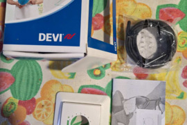 Parduodamas Devi šildomų grindų daviklis