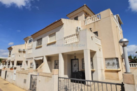Duplex apartamentas su bendru baseinu, Alicante provincijoje, Torrevieja mieste, Torreta rajone. 3 k