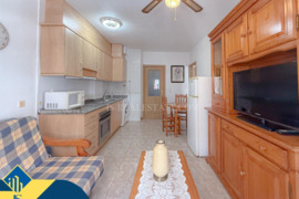 Apartamentas su terasa, Alicante provincijoje, Torrevieja mieste. 2 kambariai | 45 m² | 600 metrų ik