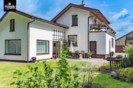 Vilniaus r. sav., Sakiškės (Bezdonių sen.), Lakštingalų g.