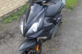 Yamaha Neos, Motoroleris - Mopedas