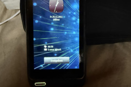 Nokia N8