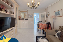 Apartamentas su terasa, Alicante provincijoje, Torrevieja mieste. 3 kambariai | 60 m² | 100 metrų ik