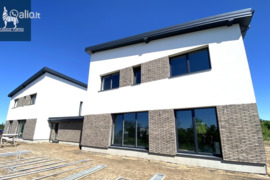 Vilniaus r. sav., Bajorai (Avižienių sen.), Mėtų g.