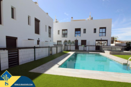 Statomi namai su bendru baseinu, Alicante provincijoje, Orihuela Costa mieste. 5 kambariai | 114 m² 
