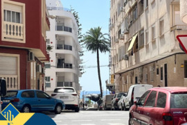 Renovuotas apartamentas su soliariumu, Alicante provincijoje, Torrevieja mieste, Playa de los Locos 
