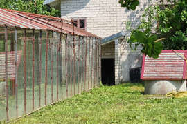 Parduodamas sodas su namu Kisiniu k., už Šernų sodų