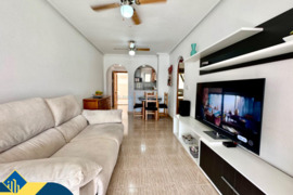 Apartamentas su terasa, Alicante provincijoje, Torrevieja mieste. 3 kambariai | 60 m² | 700 metrų ik