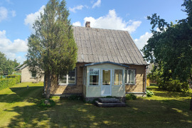 Namas Pasvalio r. sav., Pušalotas, Dičiūnų g.