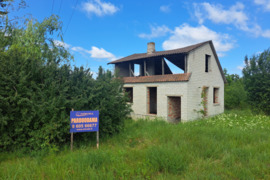 Nebaigtos statybos gyvenamasis namas Verstaminų km., Lazdijų r.sav. su 28 a.sklypu
