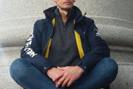 Palaižyčiau jaunai merginai ar brandžiai moteriai