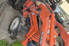 Kubota Sunshine L1 - 205, Traktoriai