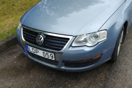 Passat dalimis, Volkswagen Passat Sedanas Autodalys