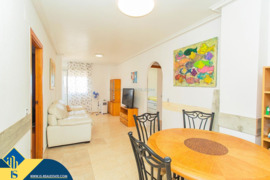 Apartamentas su bendru baseinu, Alicante provincijoje, Torrevieja mieste. 4 kambariai | 105 m² | 600